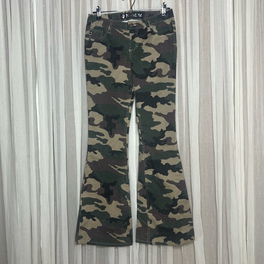 90’s/Y2K Mudd Camo Glitter Flare Jeans